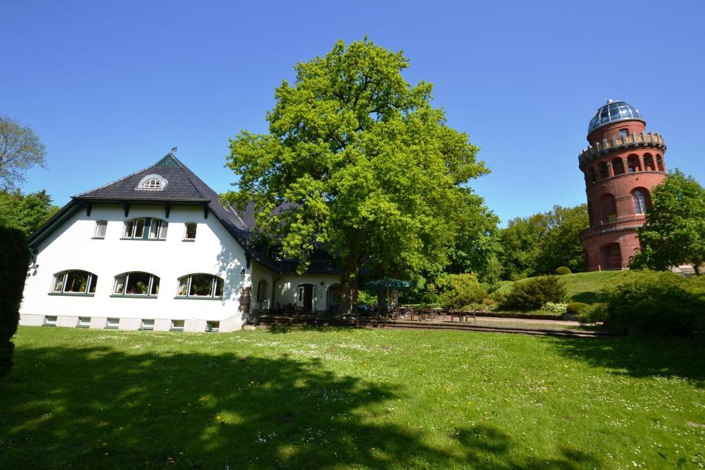 Hotel Am Rugard ベルゲン・アウフ・リューゲン エクステリア 写真