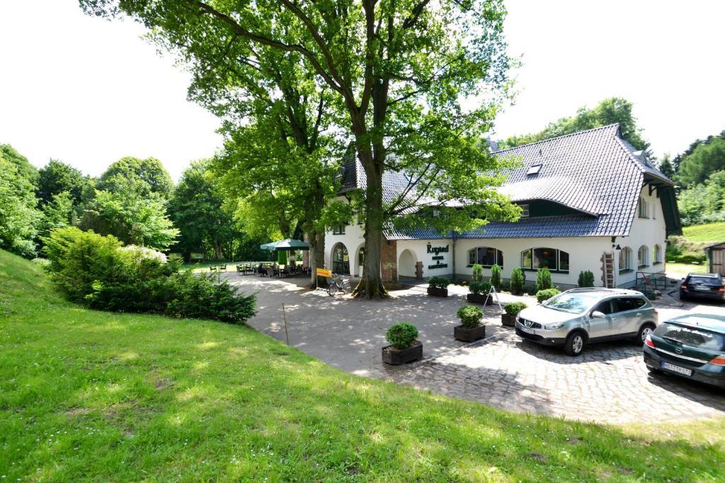 Hotel Am Rugard ベルゲン・アウフ・リューゲン エクステリア 写真